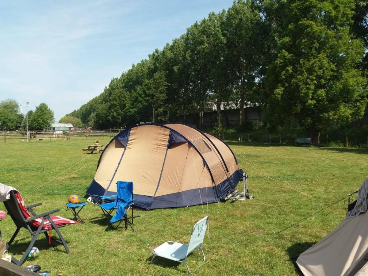 Bed And Breakfast En Camping In Waardenburg A2 Exterior photo